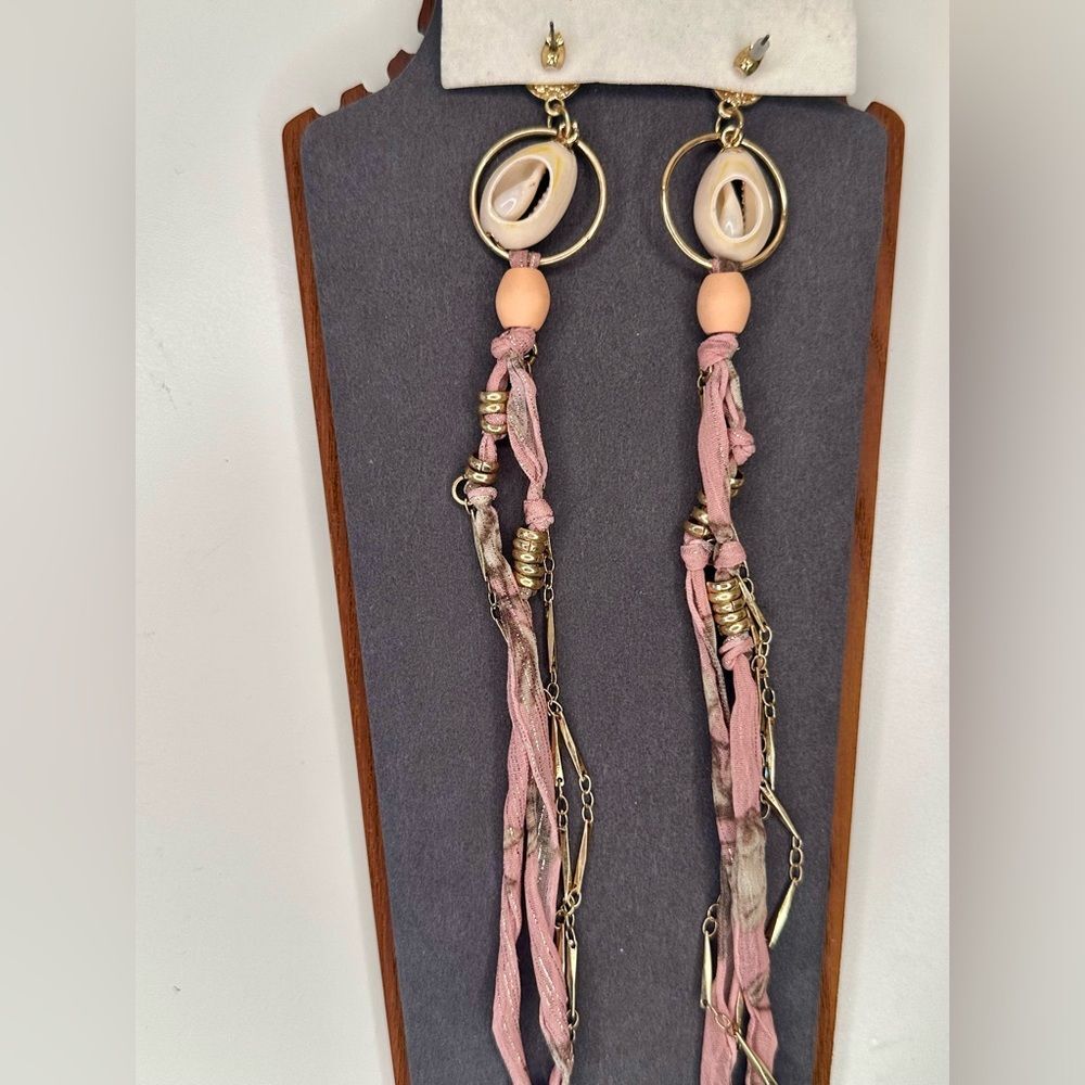 Free People Bridge Dangle Earrings Jewelry Gold-Tone Beaded Cowrie Shell - Picture 7 of 9